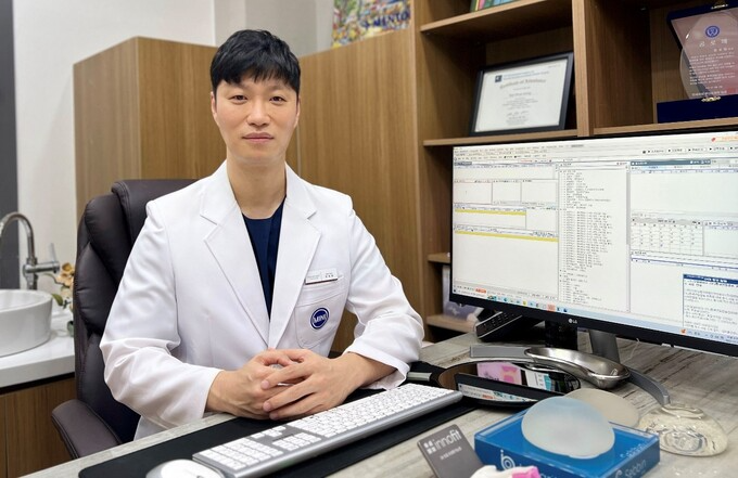 가슴성형 재수술 받는 원인은?... 올바른 해결법 관건